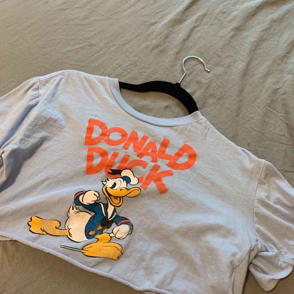 graphic cropped tee